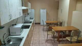 Фото Гостиница Молодежная Уфа Трехместный номер 5 Гостиница Молодежная Уфа Трехместный номер-5